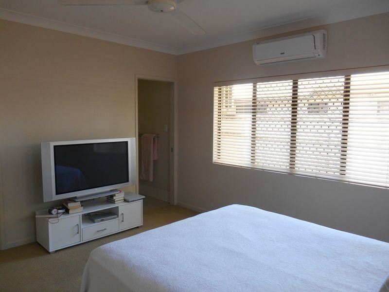 28 Moojeeba Way, Trinity Park QLD 4879