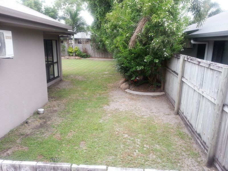 28 Moojeeba Way, Trinity Park QLD 4879