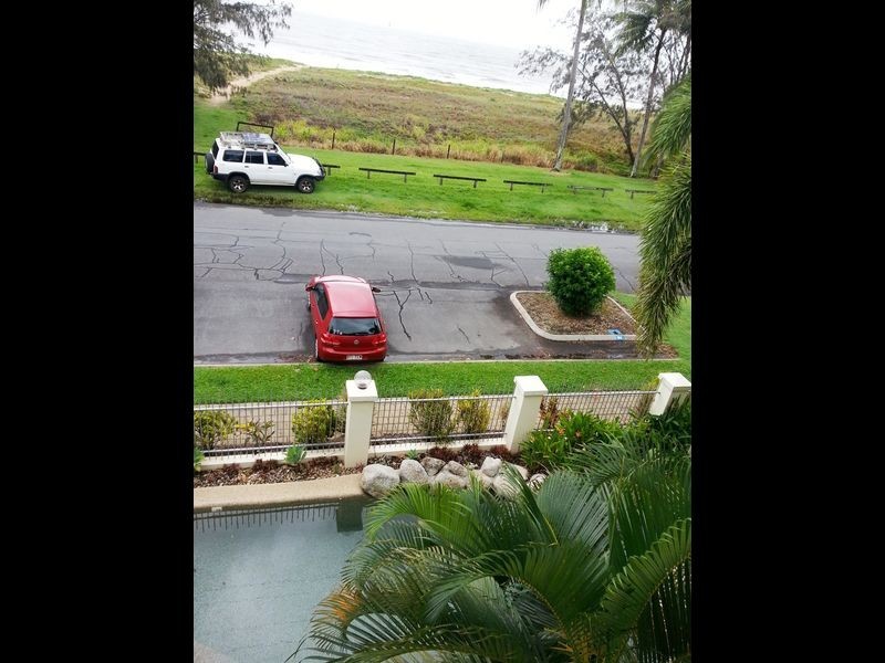 6/39 Sims Esplanade, Yorkeys Knob QLD 4878