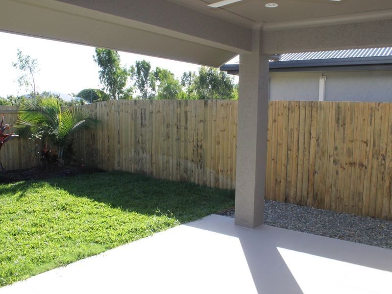 18 Ewan Glen, Trinity Park QLD 4879