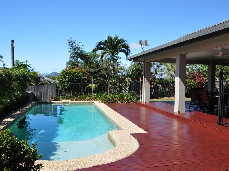 Palm Cove QLD 4879
