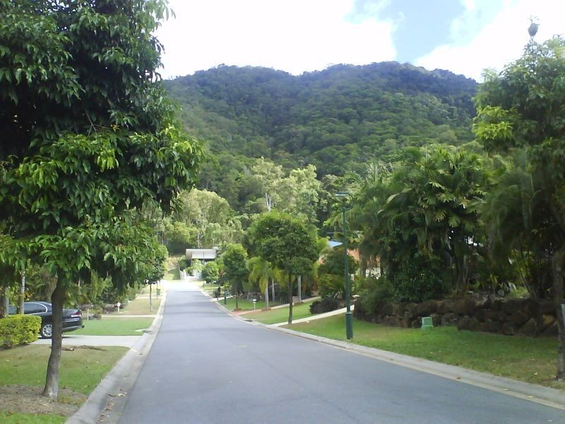 Palm Cove QLD 4879