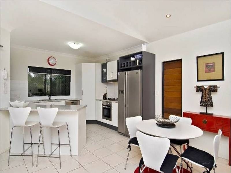 34 Seclusion Drive, Palm Cove QLD 4879