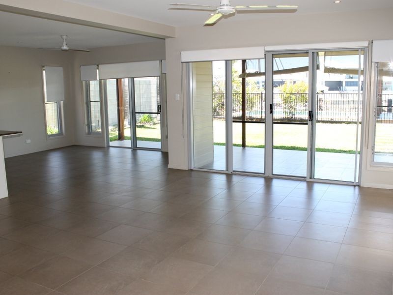 101 Harbour Drive, Trinity Park QLD 4879