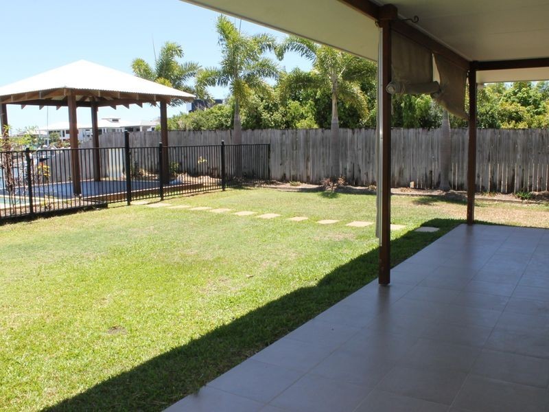101 Harbour Drive, Trinity Park QLD 4879