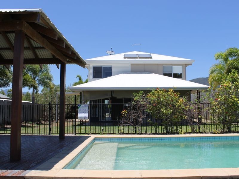 101 Harbour Drive, Trinity Park QLD 4879