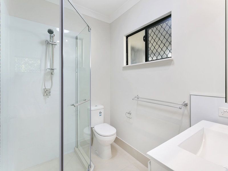 34 Quarterdeck Close, Trinity Beach QLD 4879