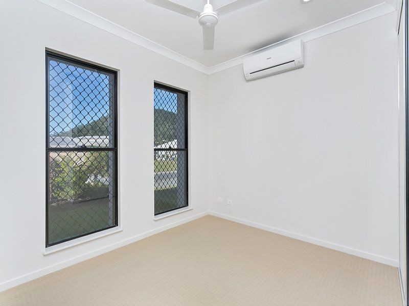 34 Quarterdeck Close, Trinity Beach QLD 4879