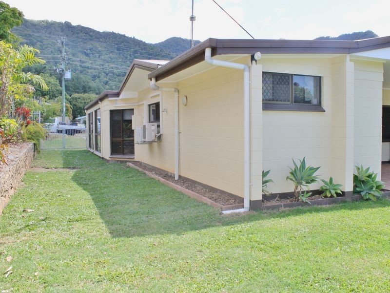 22 Knight Road, Smithfield QLD 4878