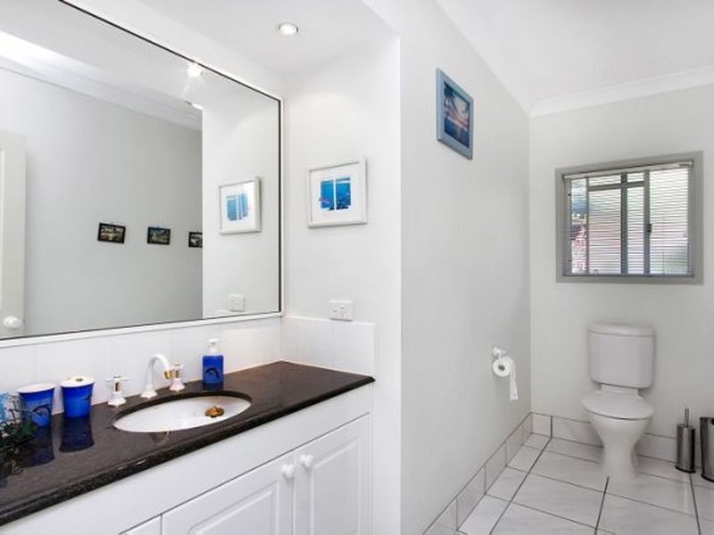 10 Pellowe Street, Clifton Beach QLD 4879