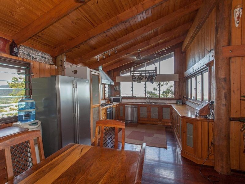 10 Jarda Street, Smithfield QLD 4878