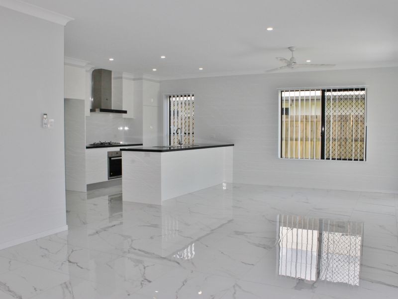 31 (lot 72 Singleton Close, Smithfield QLD 4878