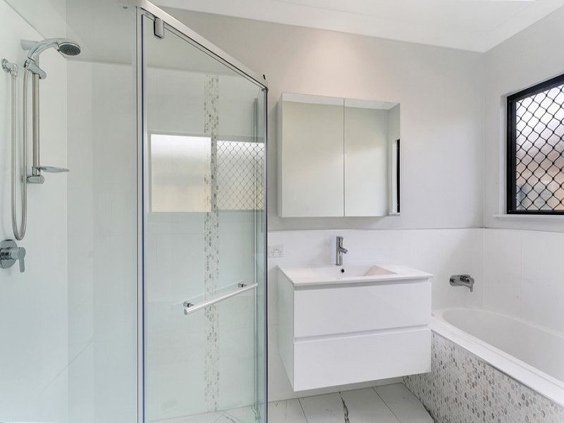 31 (lot 72 Singleton Close, Smithfield QLD 4878