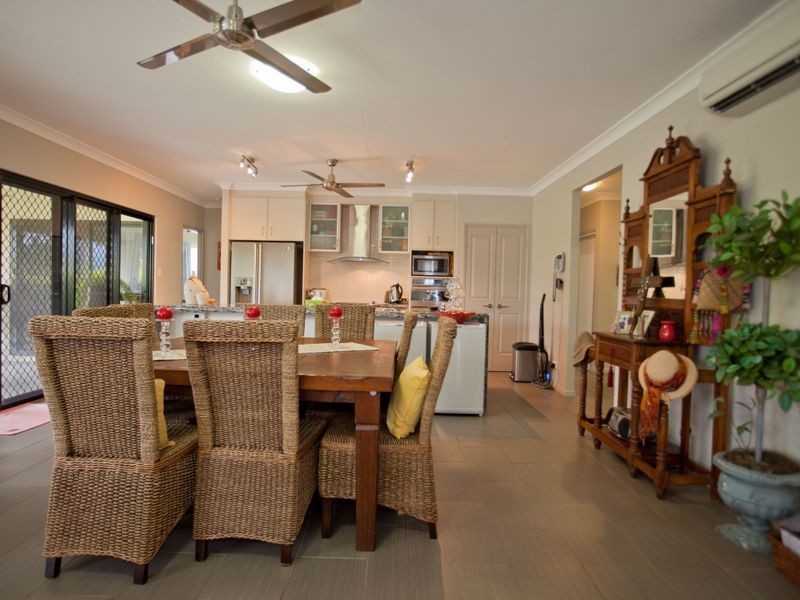 37 Propeller Court, Trinity Beach QLD 4879