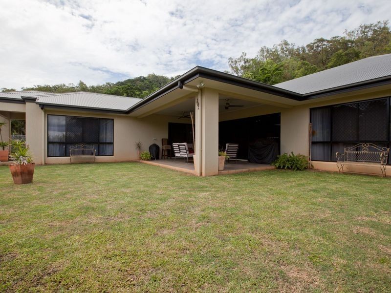 37 Propeller Court, Trinity Beach QLD 4879