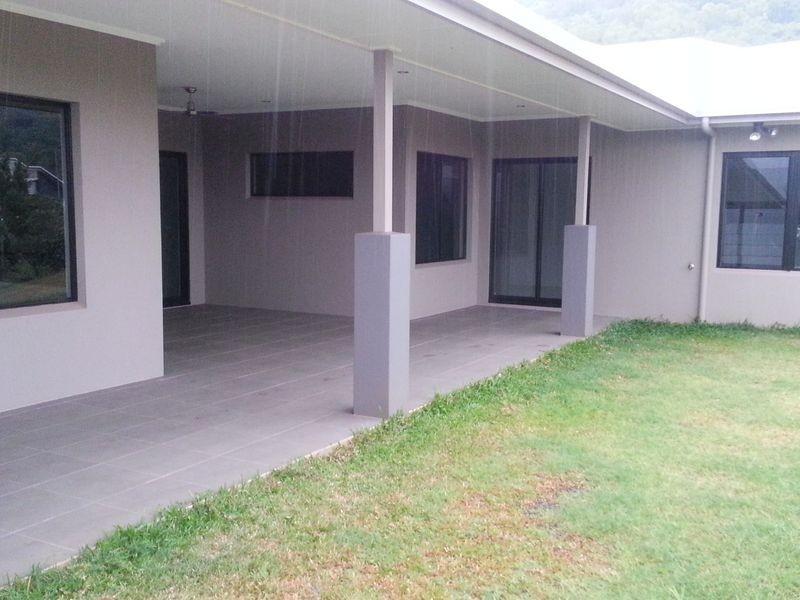 2 Catamaran Circuit, Trinity Beach QLD 4879