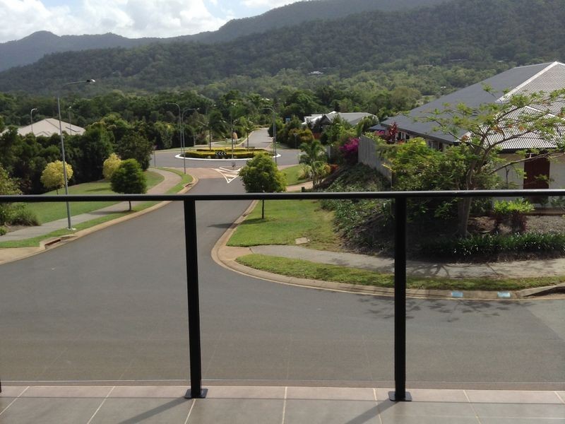 2 Catamaran Circuit, Trinity Beach QLD 4879