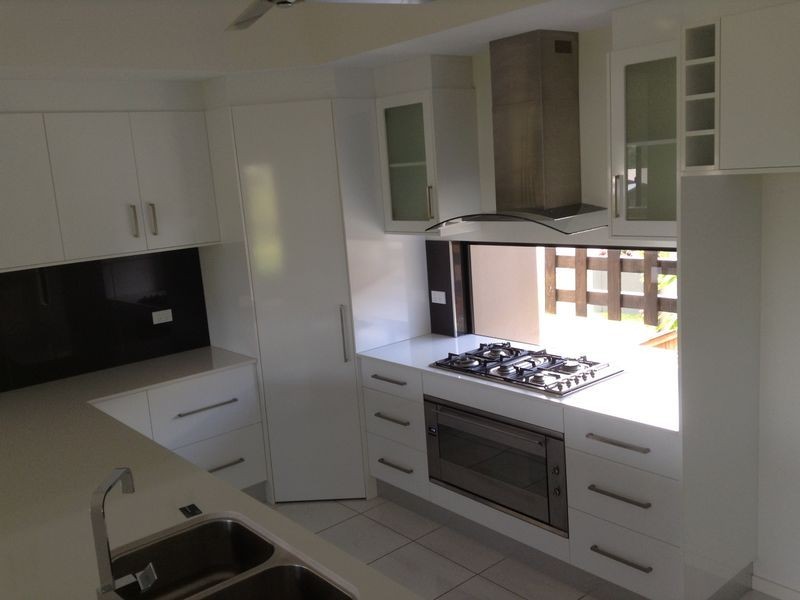 2 Catamaran Circuit, Trinity Beach QLD 4879