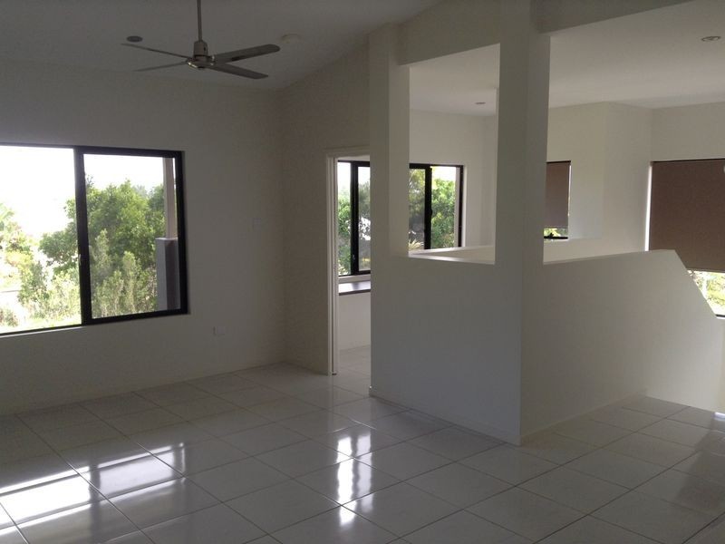 2 Catamaran Circuit, Trinity Beach QLD 4879