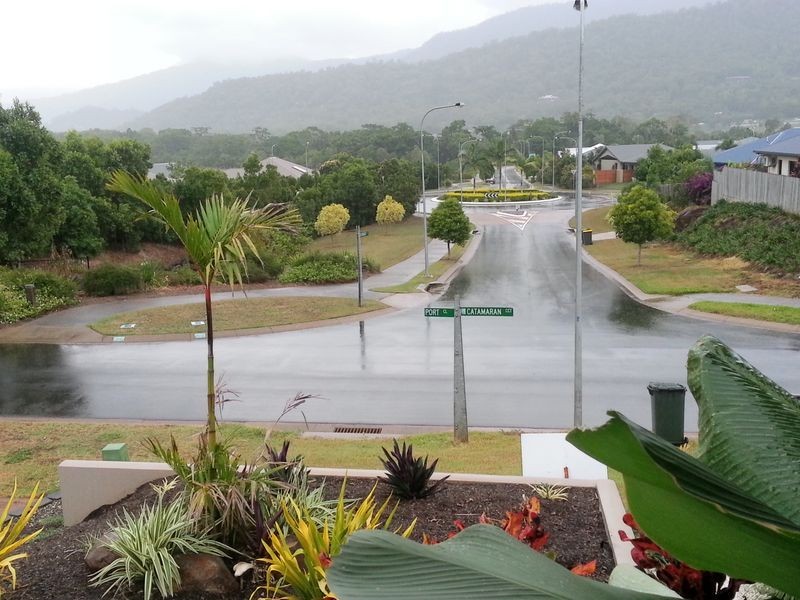 2 Catamaran Circuit, Trinity Beach QLD 4879