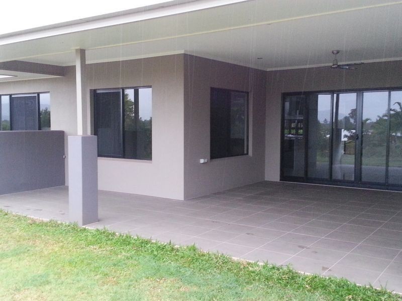 2 Catamaran Circuit, Trinity Beach QLD 4879
