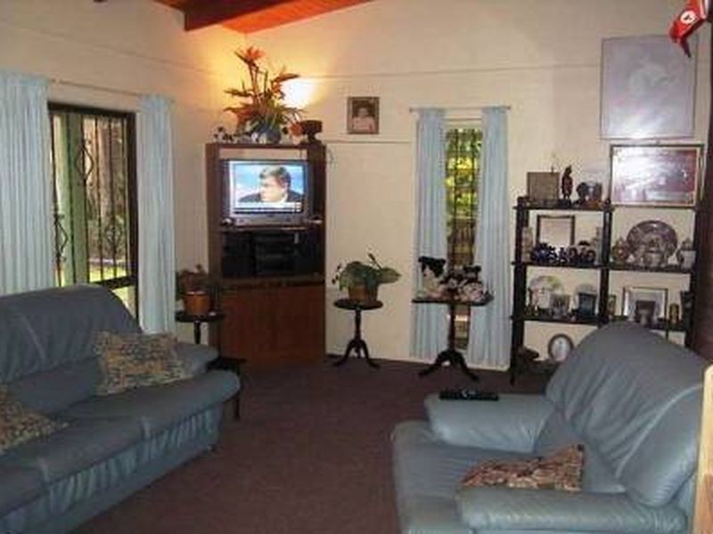 24 Survey Street, Smithfield QLD 4878