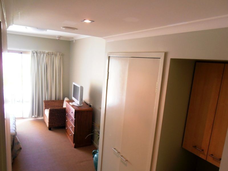49 Williams Esplanade, Palm Cove QLD 4879