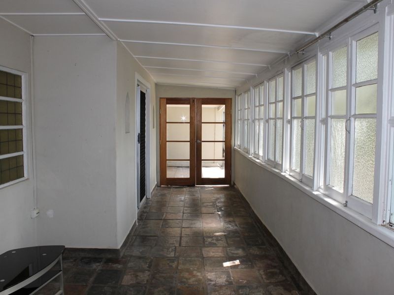 16 Jacaranda Street, Holloways Beach QLD 4878