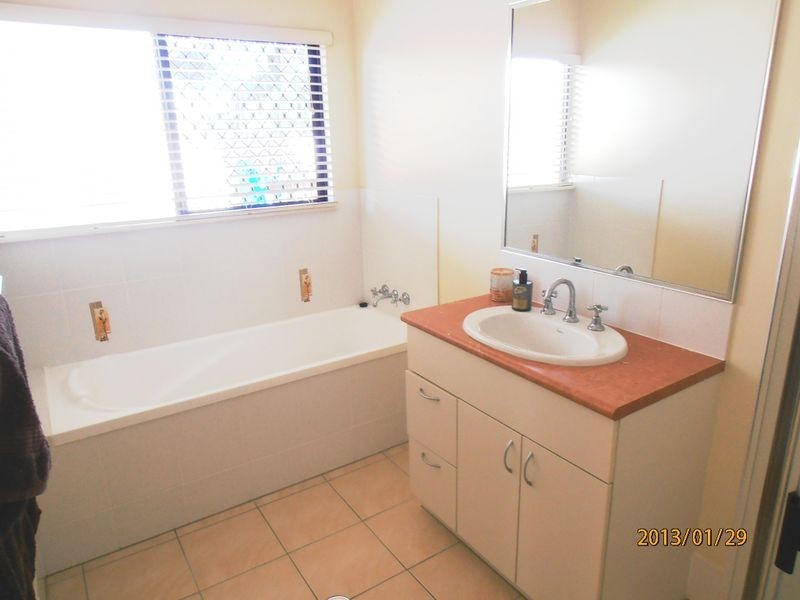 Kewarra Beach QLD 4879