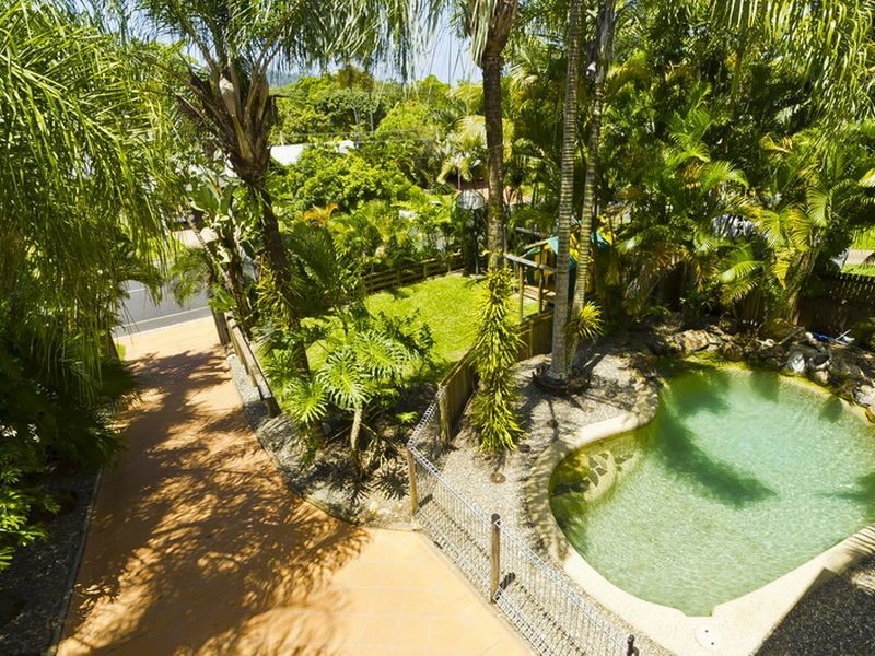 37 Anne Street, Smithfield QLD 4878
