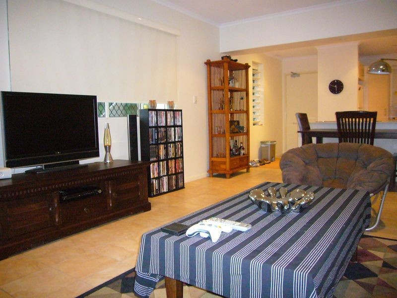 110 Moore Street, Trinity Beach QLD 4879