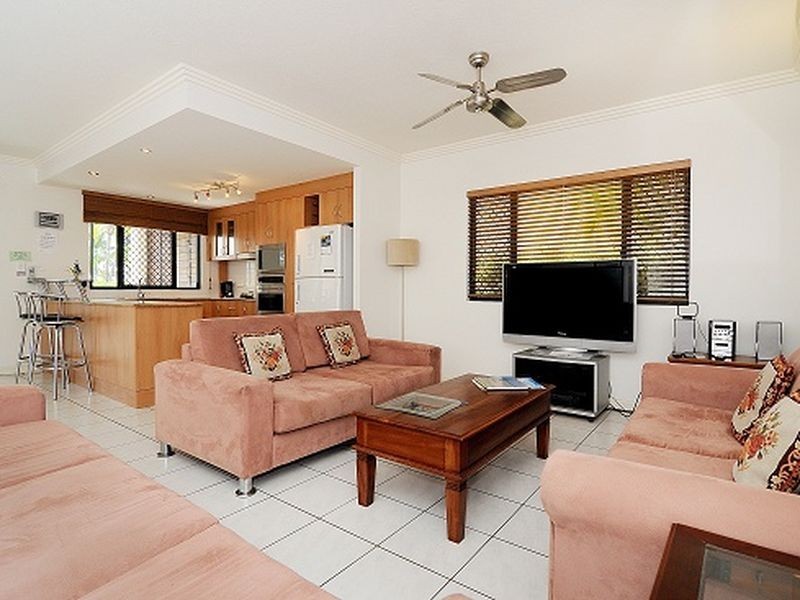 29 Sims Esplanade, Yorkeys Knob QLD 4878