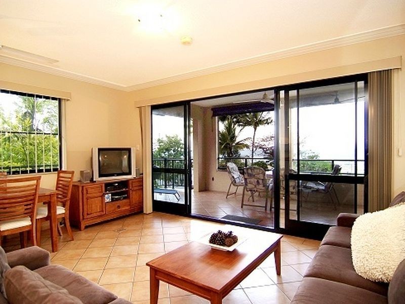 77 Sims Esplanade, Yorkeys Knob QLD 4878