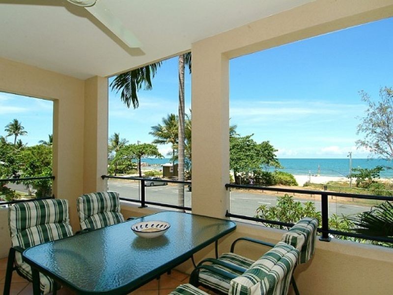 77 Sims Esplanade, Yorkeys Knob QLD 4878