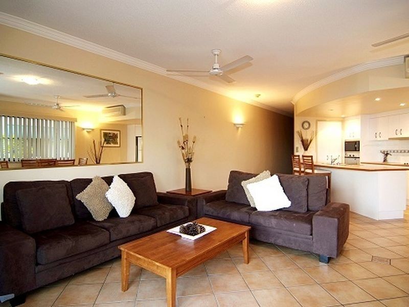 77 Sims Esplanade, Yorkeys Knob QLD 4878