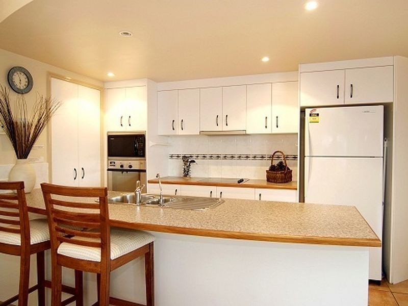 77 Sims Esplanade, Yorkeys Knob QLD 4878