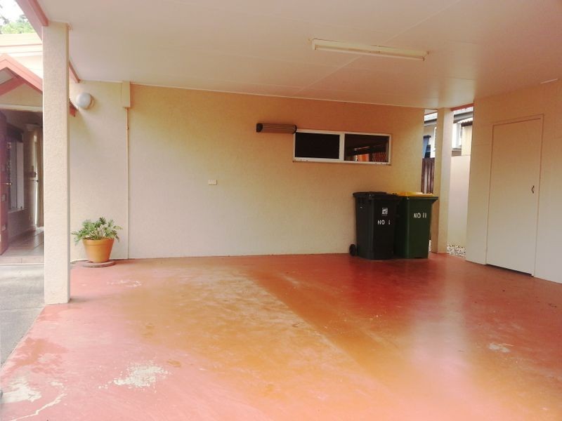 11 Feathertop Close, Smithfield QLD 4878