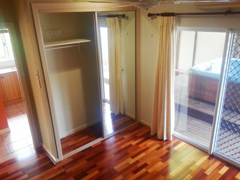 11 Feathertop Close, Smithfield QLD 4878