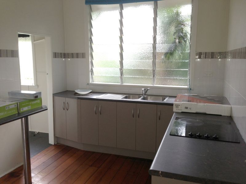 9 TERMINUS STREET, Cairns QLD 4870