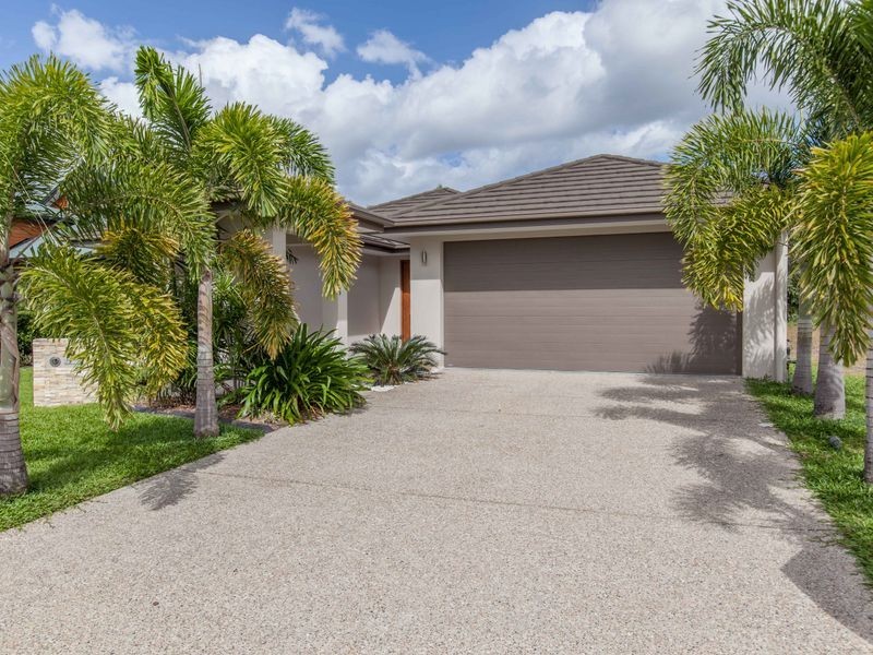 102 Harbour Drive, Trinity Park QLD 4879