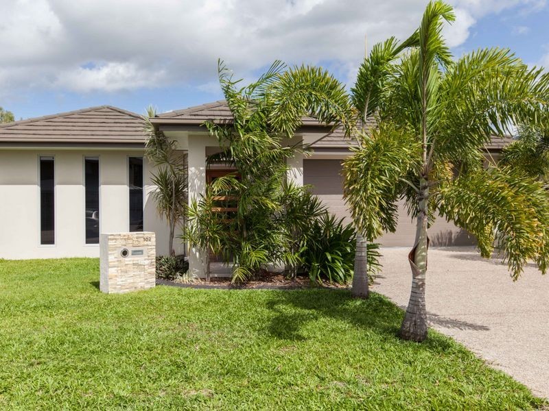 102 Harbour Drive, Trinity Park QLD 4879