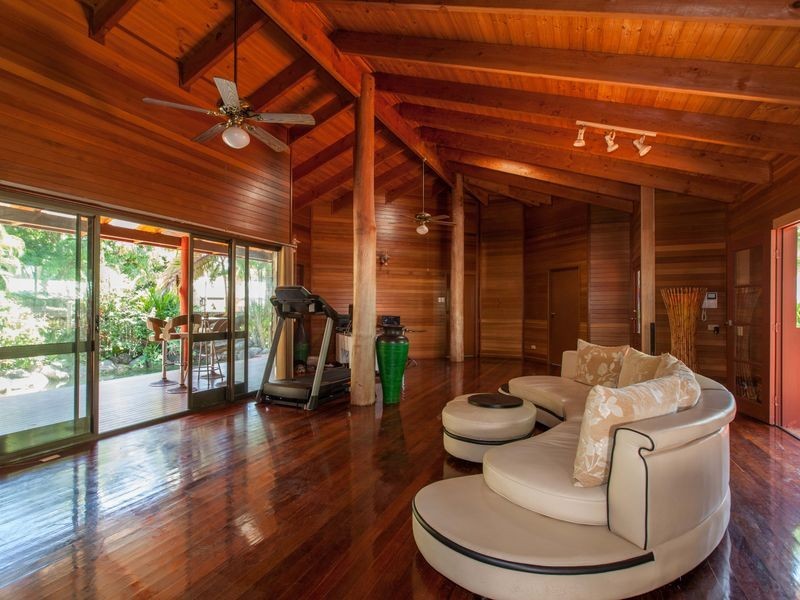 3 Bligh Close, Clifton Beach QLD 4879