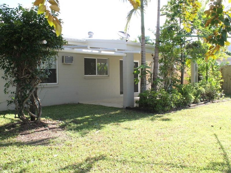 14 Scarborough Close, Kewarra Beach QLD 4879