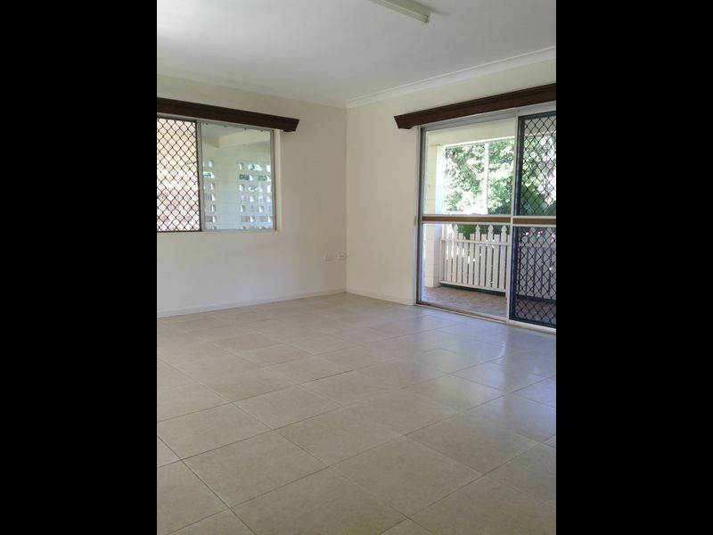 43 Yurongi Street, Caravonica QLD 4878