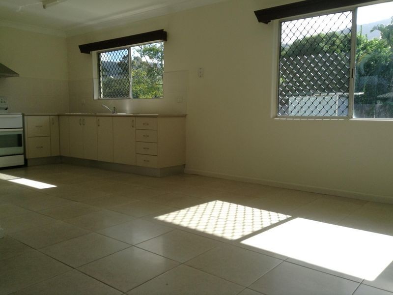 43 Yurongi Street, Caravonica QLD 4878