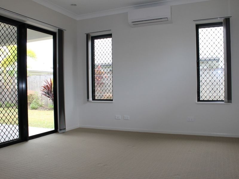 27 Landsborough Drive, Smithfield QLD 4878