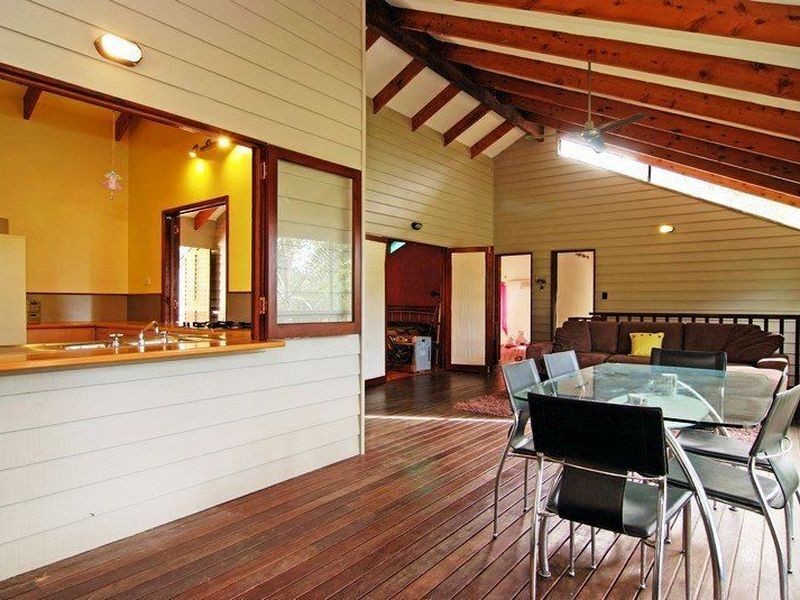 30-32 Ellison Street, Clifton Beach QLD 4879