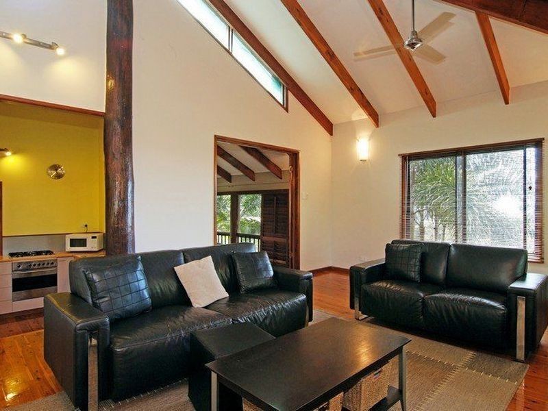 30-32 Ellison Street, Clifton Beach QLD 4879