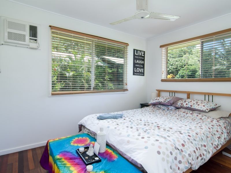 11 Gavin Street, Smithfield QLD 4878