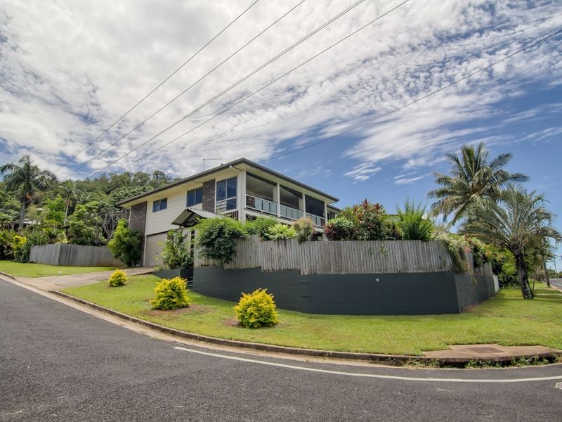 11 Gavin Street, Smithfield QLD 4878